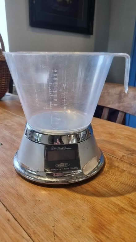 Photo of free Electric scales (Stonehouse GL10) #1
