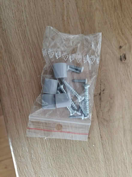Photo of free Ikea under sink storage (Wapping Station E1W) #4