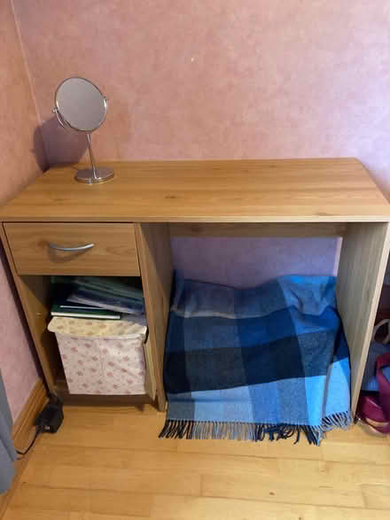 Photo of free Small desk (Dublin 15) #1
