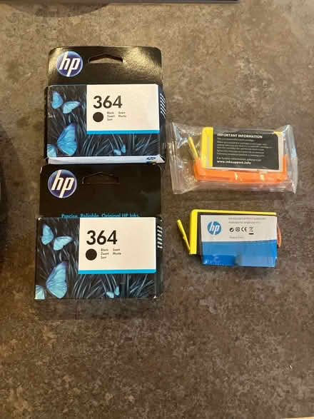 Photo of free hp black & yellow cartridges (Hove BN3) #1