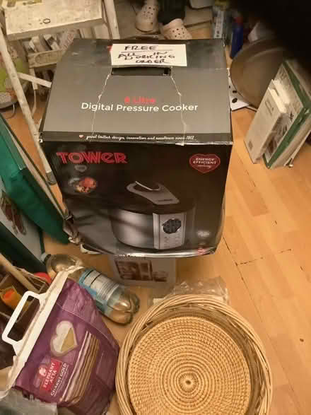 Photo of free Digital pressure cooker (Aldrington BN3) #1