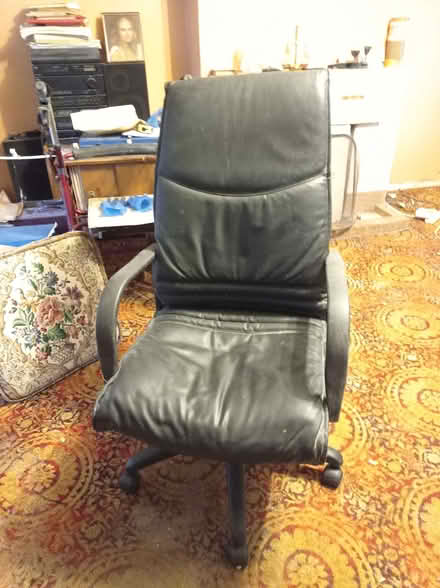 Photo of free Black office chair (Hollingbury BN1) #1