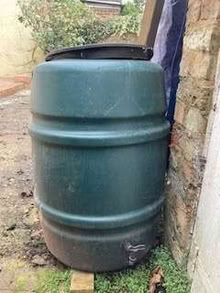 Photo of free Large plastic garden water butt (Lewes BN7) #1