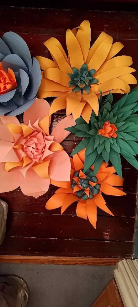 Photo of free 5 x stunning handmade paper/card flowers (Westbourne Park W11) #1