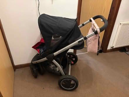 Photo of free Maxi-cosi pram (Evenson way, Old Swan. L13) #1