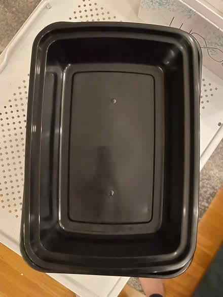 Photo of free Assorted plastic containers w/ lids (Oakland) #3