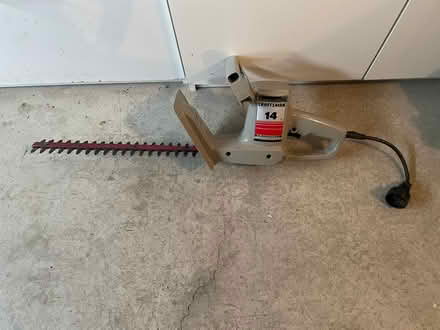 Photo of free Electric leaf blower, hedge trimmer (Vancouver, WA nr I-205 Bridge) #1