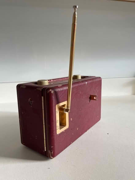 Photo of free Robert’s DAB radio (Southside, Glasgow) #3