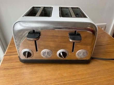 Photo of free Double slice electric toaster (E5) #2