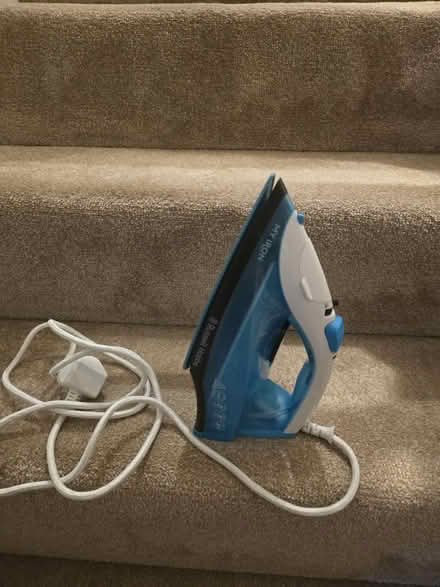 Photo of free Iron and ironing board (DE11 Blackfordby) #4