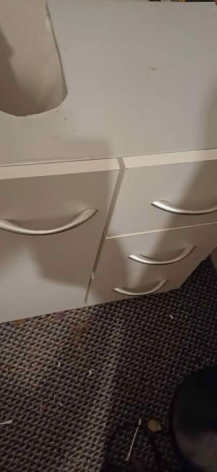 Photo of free White Bathroom cabinet (E9 Hackney) #2