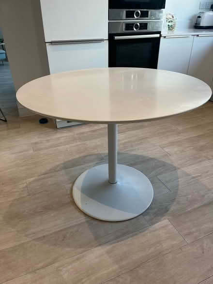 Photo of free Round dining table (Cambridge CB2) #1