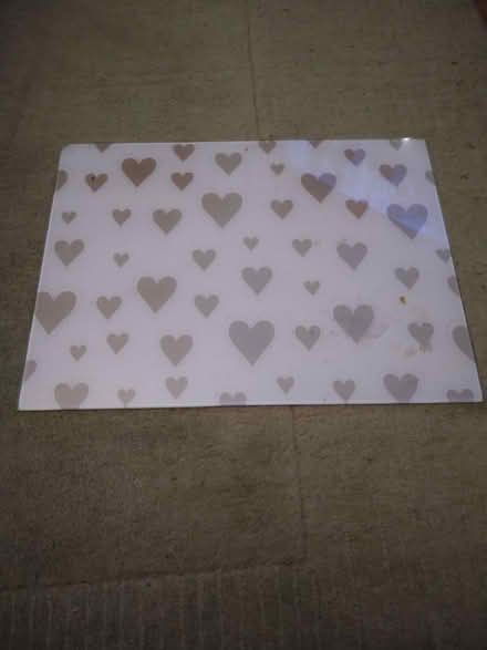 Photo of free Glass chopping board (GL14) #1