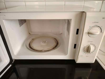 Photo of free Microwave Oven (CT7) #2