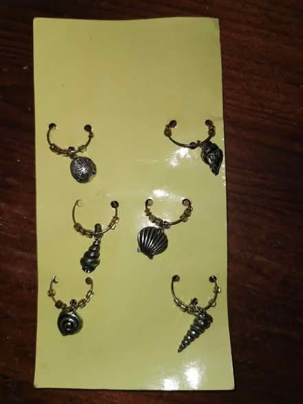 Photo of free Wine bottle neck decorations (The Nurserylands TW12) #1
