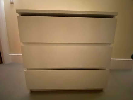 Photo of free White Chest of drawers (Epsom KT18) #1