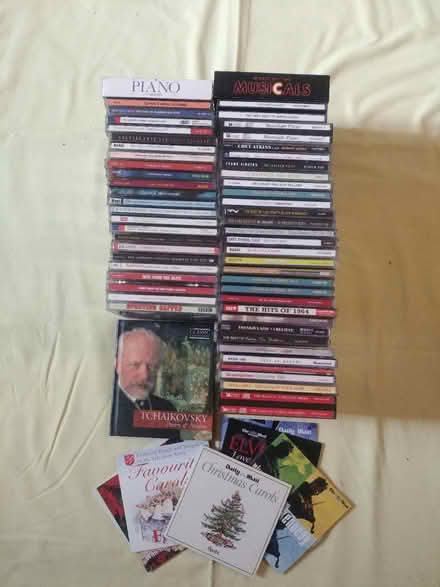 Photo of free Cds & Dvds (Nr South Norwood Lakes SE19) #1
