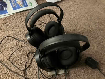 Photo of free 2 Sony wireless headphones (Serra park area) #1
