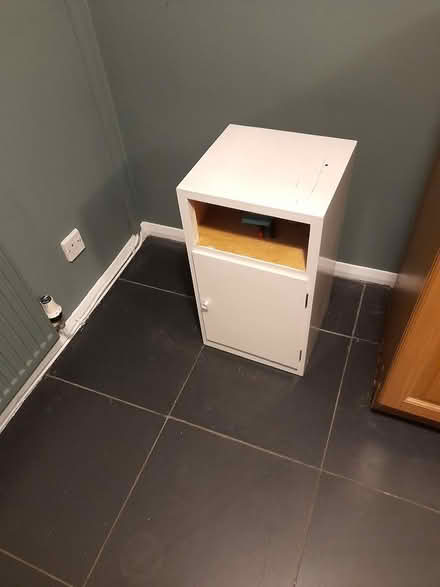 Photo of free Cabinet - bathroom or bedroom (kendal LA9) #3
