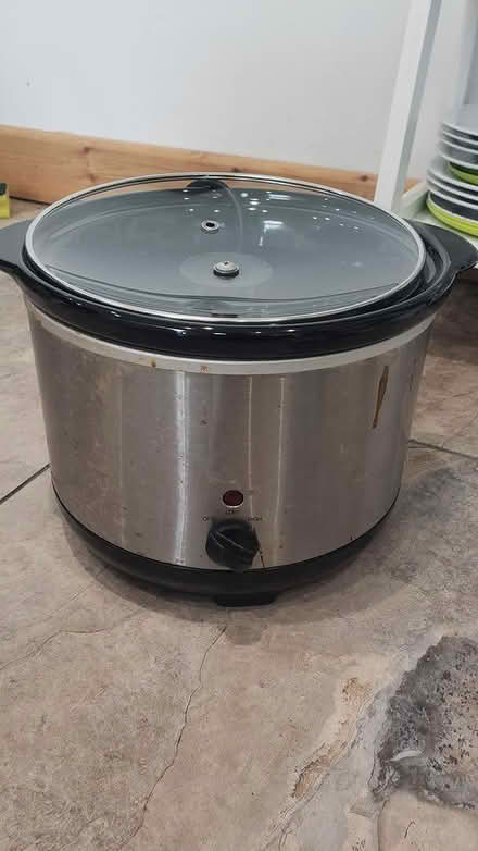 Photo of free Slow cooker (TN38) #1