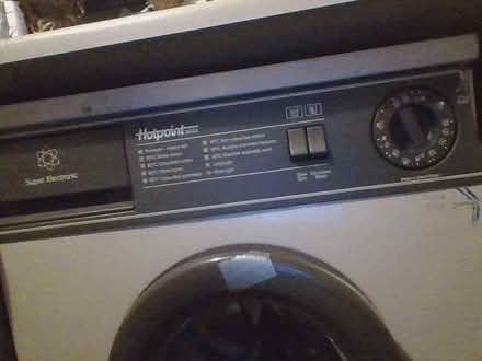 Photo of Washing machine, preferably older model (Staveley LA8) #1