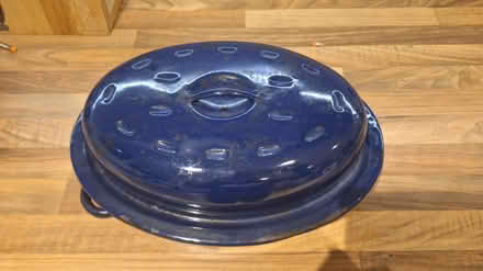 Photo of free Blue metal Casserole dish (Kingscourt, Stroud) #3