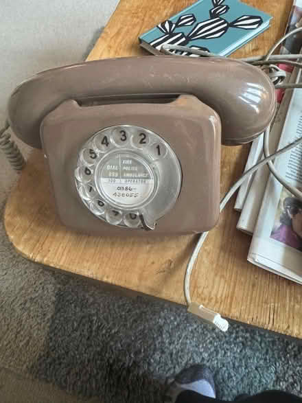 Photo of free Old fashioned telephone (Horfield BS7) #1