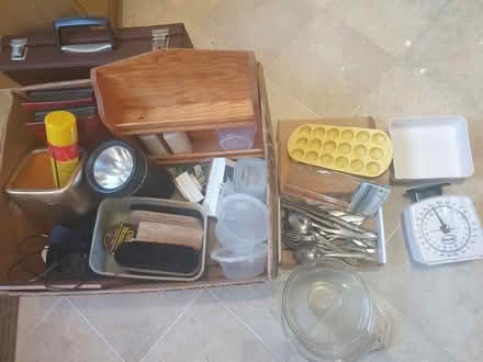 Photo of free Kitchen and Household stuff (Stonegate Road, LS6) #1