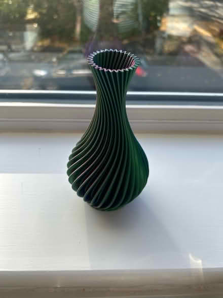 Photo of free Small colour change plastic vase (Bromley BR2) #2