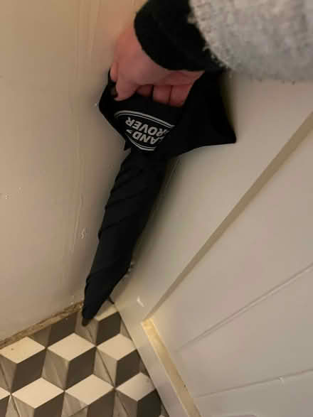 Photo of free Golf umbrella (Knockholt/Dunton Green TN14) #2