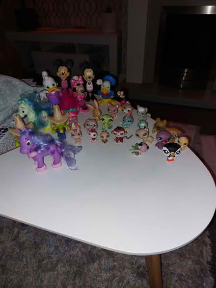 Photo of free Toy figures (DE22 mackworth) #4