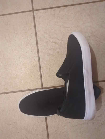 Photo of free Black pumps (Frodsham WA6 7) #2