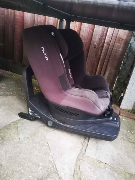 Photo of free Baby/Kids car seat (washable cover) (RM9 Upney/Becontree) #1