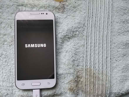 Photo of free Samsung mobile phone (Redbourn AL3) #1