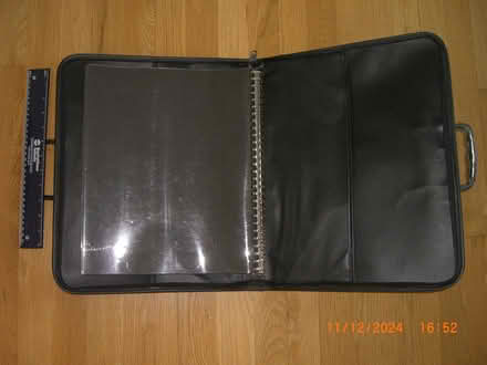 Photo of free Portfolio carrying vase (Pleasantville) #4