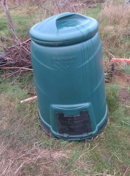 Photo of free Composting Bin (Marlow SL7) #1