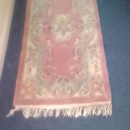 Photo of free Thick rug (TW20 Englefield Green) #1