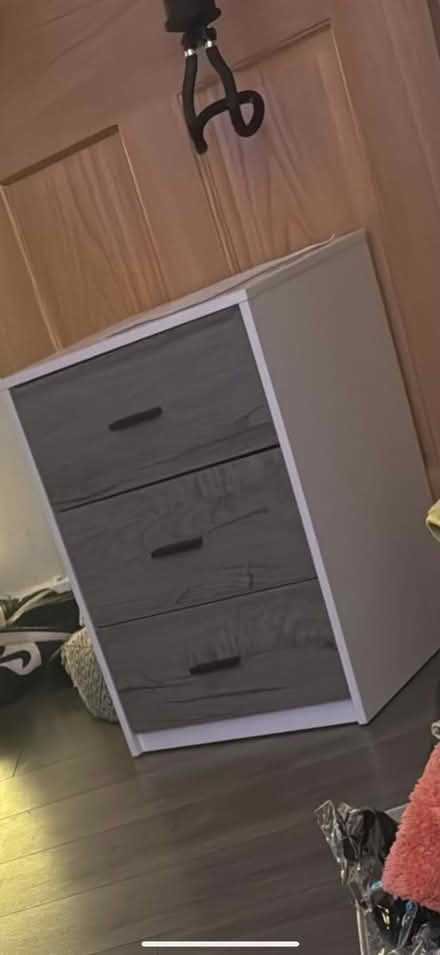Photo of 3 Drawer cabinet (Ware SG12) #1