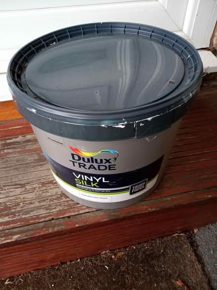 Photo of free White vinyl emulsion (Baildon BD17) #1