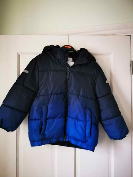 Photo of free Kids jacket (Leyton E10) #1