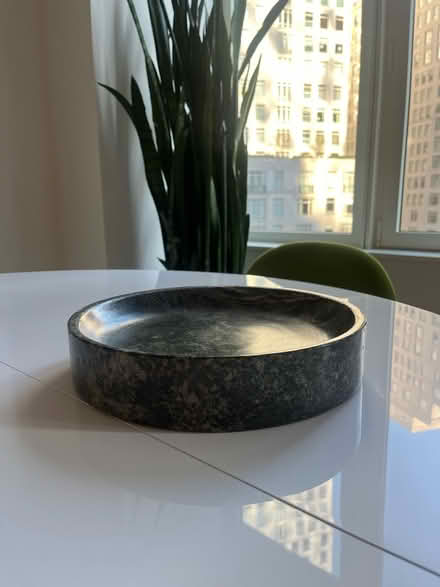 Photo of free Large Serving Plater and Bowl (Columbus Circle) #4