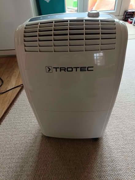 Photo of free Dehumidifier - Cooler does not work (Botley OX2) #2