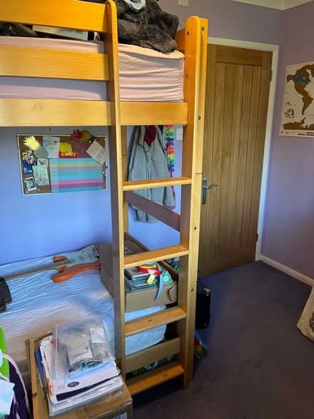 Photo of free Bunk bed can be spit into two singles (Crowthorne RG45) #3