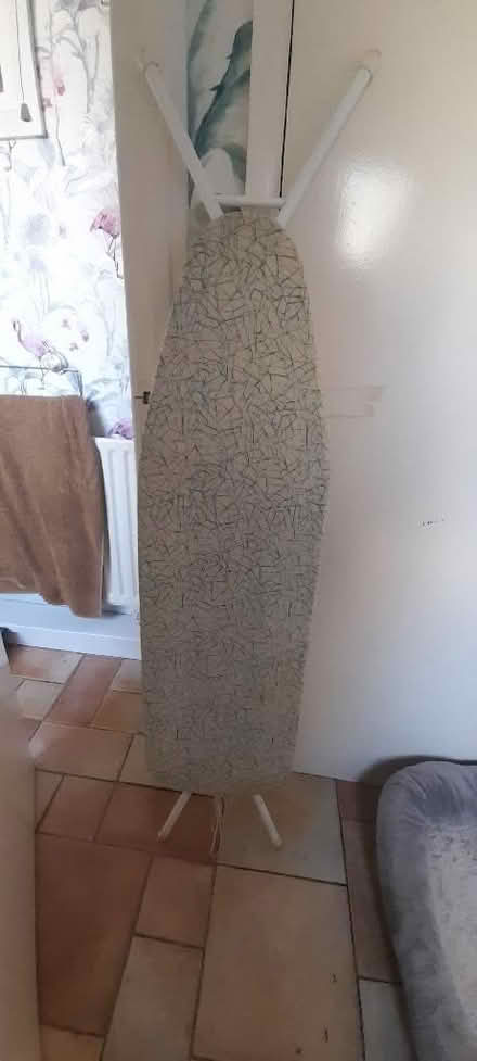 Photo of free Ironing board and iron (Chopwell NE17) #1