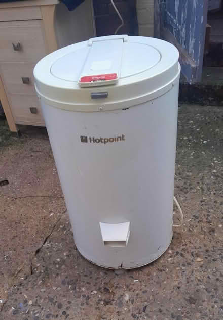 Photo of free Hotpoint spin dryer (Sidcup DA14) #1