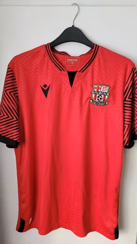 Photo of free Elite Colts boys tops (Hornchurch RM12) #3