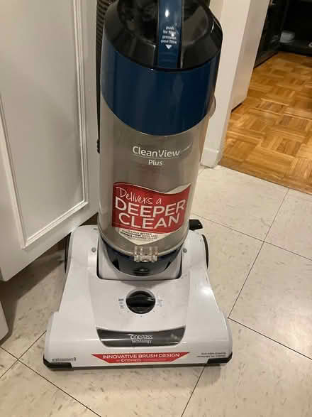 Photo of free Upright bagless vacuum cleaner (Near Carlingwood Mall) #1