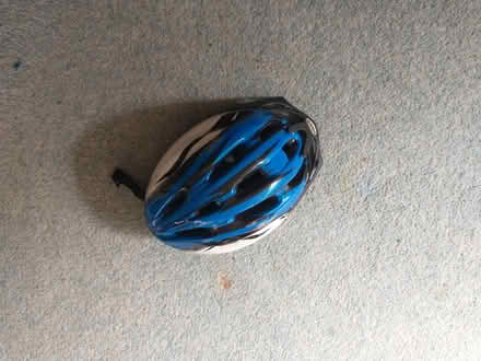 Photo of free Cycle helmit (Leighton Buzzard area) #1