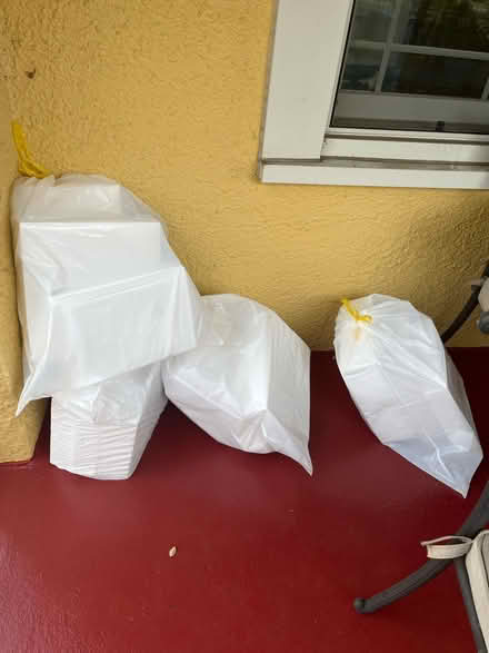 Photo of free Packing styrofoam (Clarendon/Lyon Village/) #3