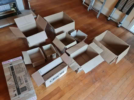 Photo of free Boxes (BN11) #1